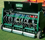 Turfco TriWave nesená